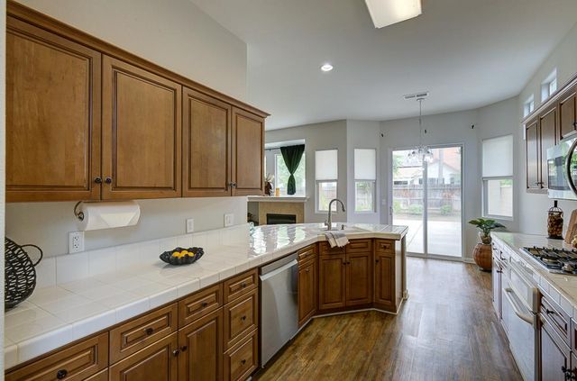 3235 Rall Avenue, Clovis, CA 93619