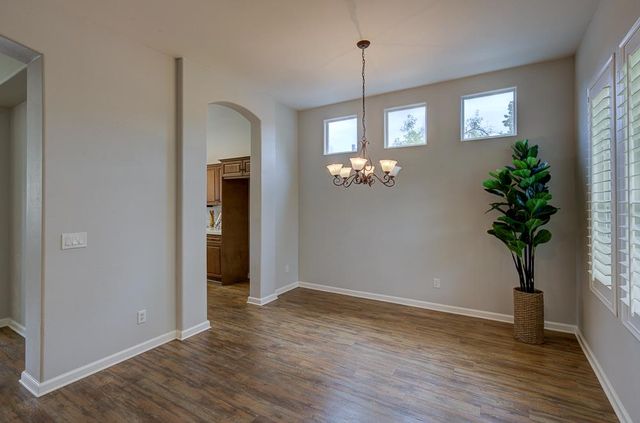 3235 Rall Avenue, Clovis, CA 93619