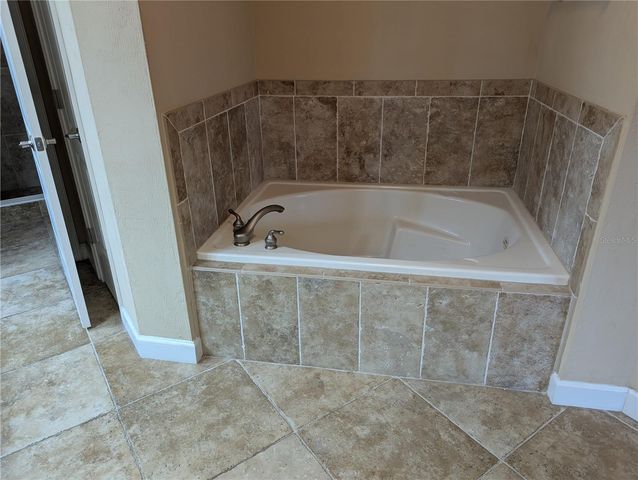 424 LUNA BELLA LANE 424, New Smyrna Beach, FL 32168