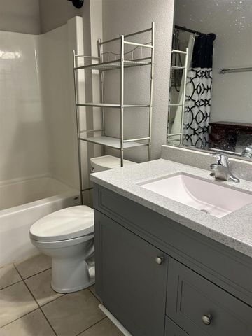 1440 Tillberry Drive, Baraboo, WI 53913