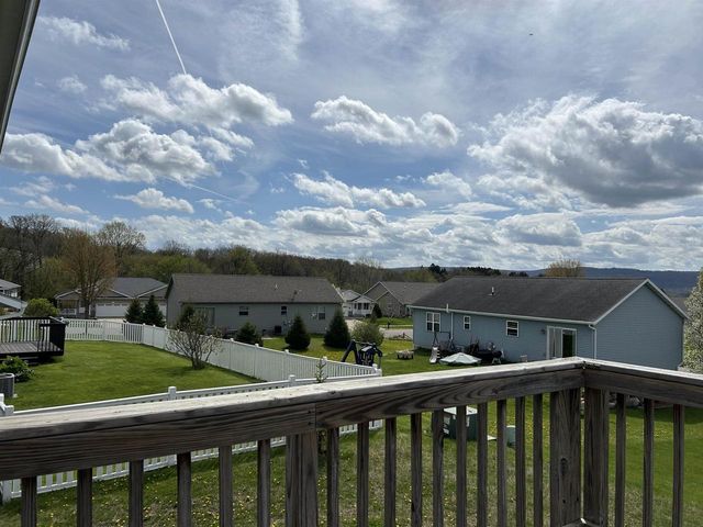 1440 Tillberry Drive, Baraboo, WI 53913