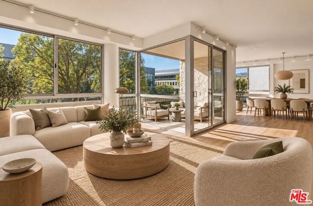 320 N Maple Drive 303, Beverly Hills, CA 90210