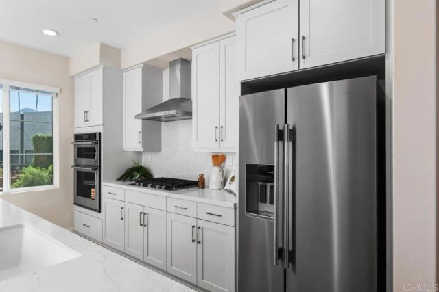 105 Kimberwick Court, Burbank, CA 91506