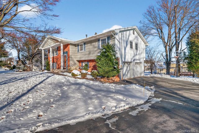 5 Raleigh Drive, New City, NY 10956