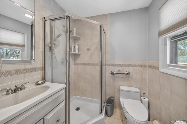 5 Raleigh Drive, New City, NY 10956