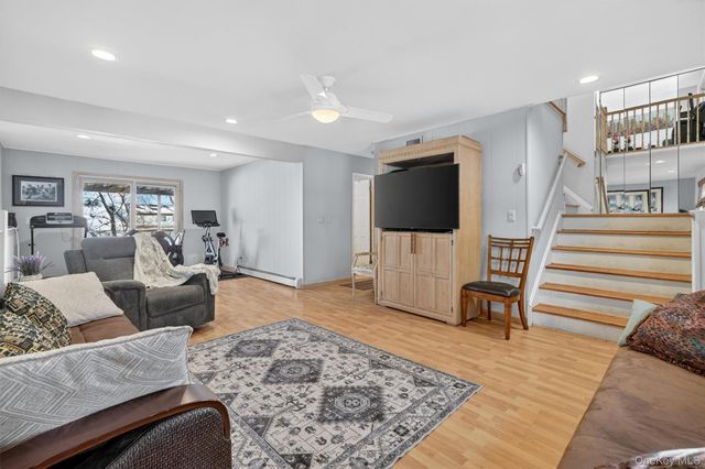 5 Raleigh Drive, New City, NY 10956