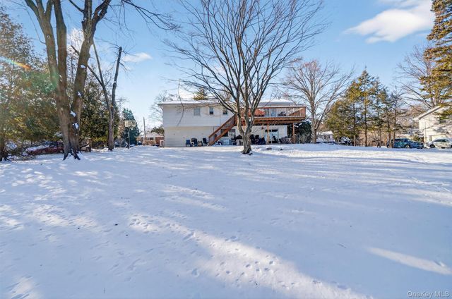 5 Raleigh Drive, New City, NY 10956