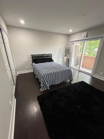1610 SW 120th Ave 1610, Pembroke Pines, FL 33025