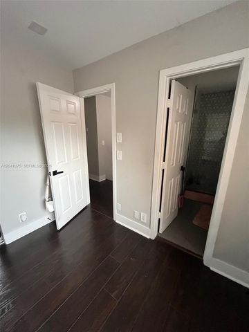 1610 SW 120th Ave 1610, Pembroke Pines, FL 33025