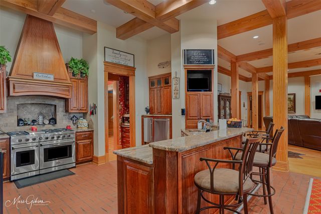 5000 Highway 71, Shreveport, LA 71107