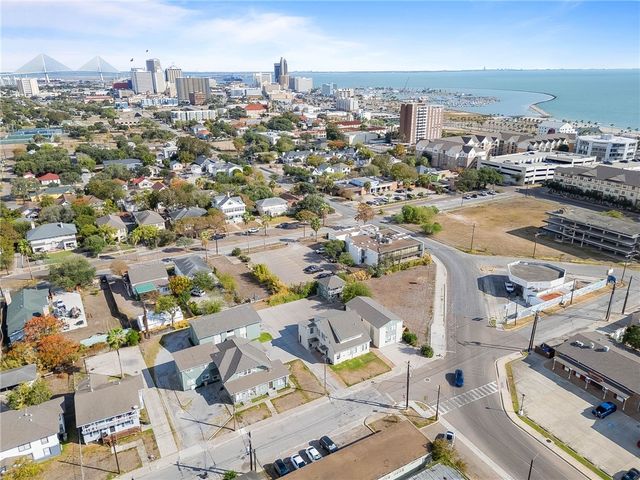 800-802 Hancock St, Corpus Christi, TX 78404