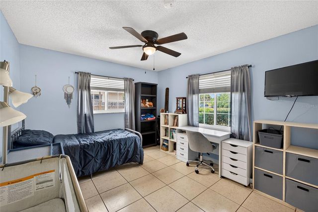 532 CENTER ROAD, Venice, FL 34285
