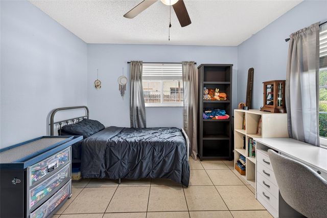 532 CENTER ROAD, Venice, FL 34285
