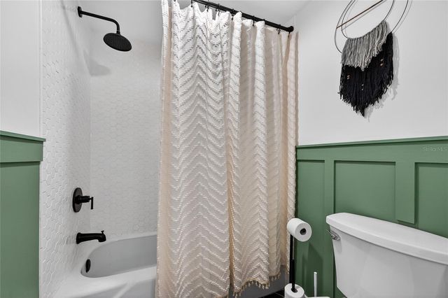 532 CENTER ROAD, Venice, FL 34285
