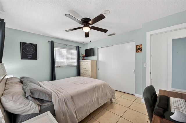 532 CENTER ROAD, Venice, FL 34285