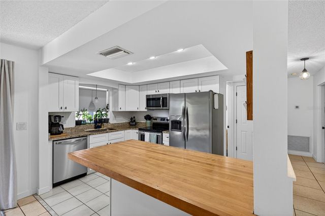 532 CENTER ROAD, Venice, FL 34285