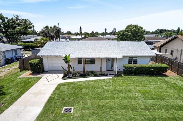 532 CENTER ROAD, Venice, FL 34285