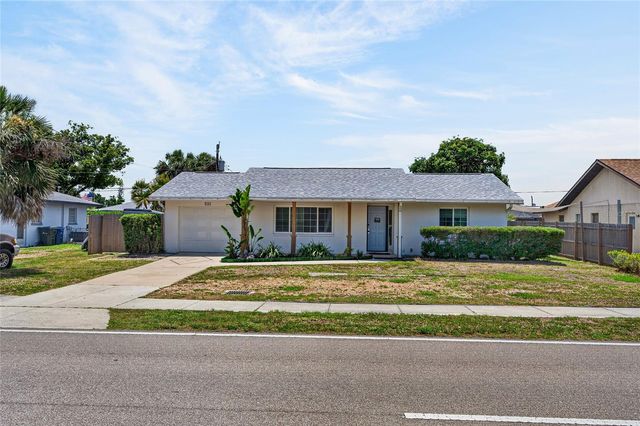 532 CENTER ROAD, Venice, FL 34285