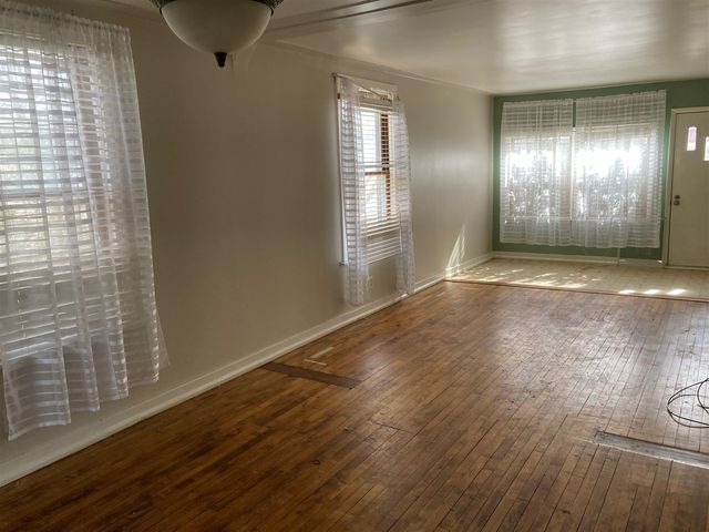 1201 Slayton Avenue, Grand Haven, MI 49417