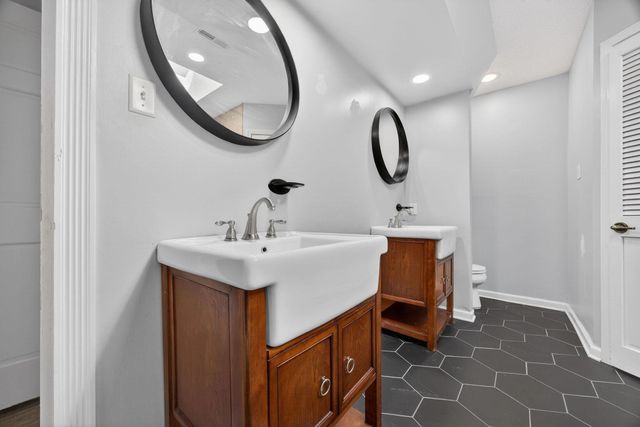 2178 WEBBING DR, Cordova, TN 38106