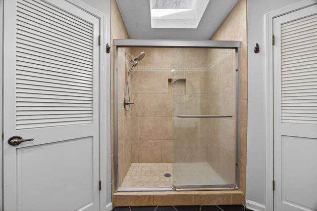 2178 WEBBING DR, Cordova, TN 38106