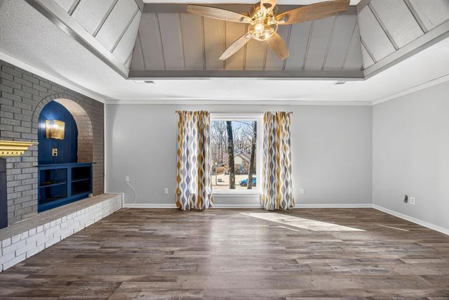 2178 WEBBING DR, Cordova, TN 38106