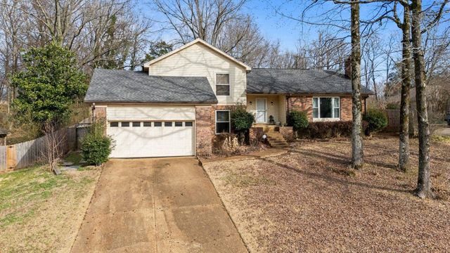 2178 WEBBING DR, Cordova, TN 38106