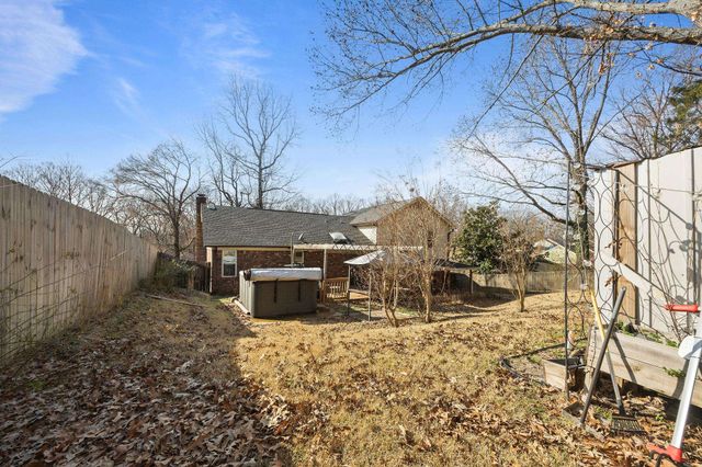 2178 WEBBING DR, Cordova, TN 38106