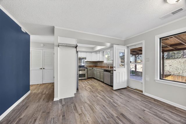 2178 WEBBING DR, Cordova, TN 38106