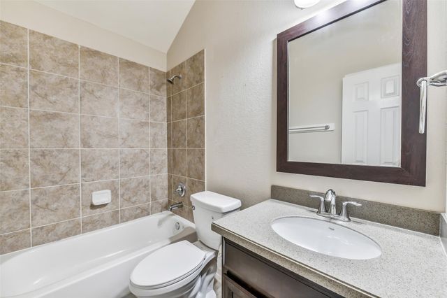 6173 Bridgewater Lane, League City, TX 77573