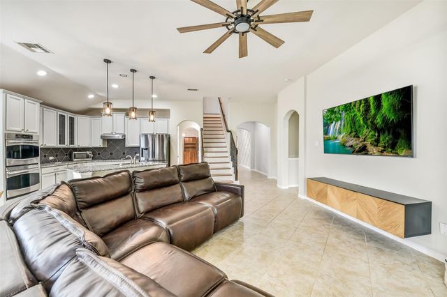 6173 Bridgewater Lane, League City, TX 77573