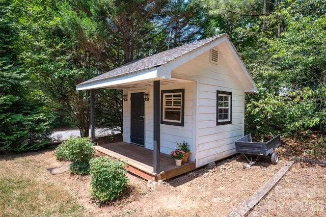 3549 Beatty Road, Sherrills Ford, NC 28673