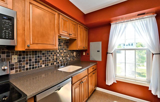 615 PIEDMONT CT, Lansdale, PA 19446
