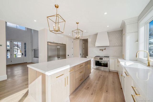 4 Blackwell Court, Nesconset, NY 11767