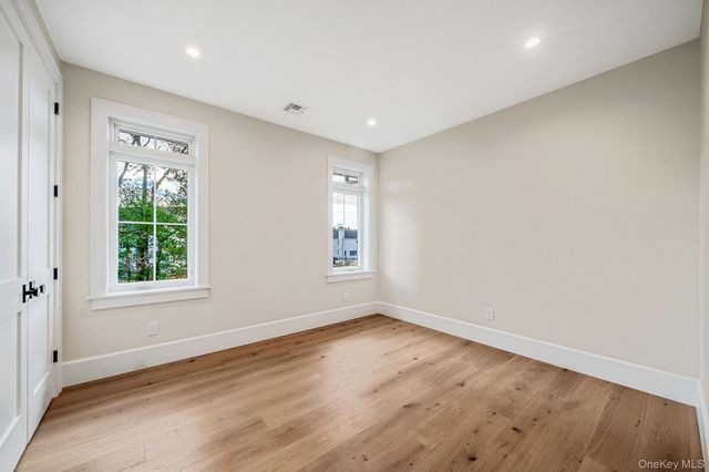 4 Blackwell Court, Nesconset, NY 11767