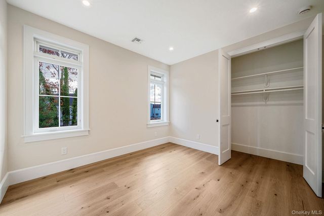 4 Blackwell Court, Nesconset, NY 11767