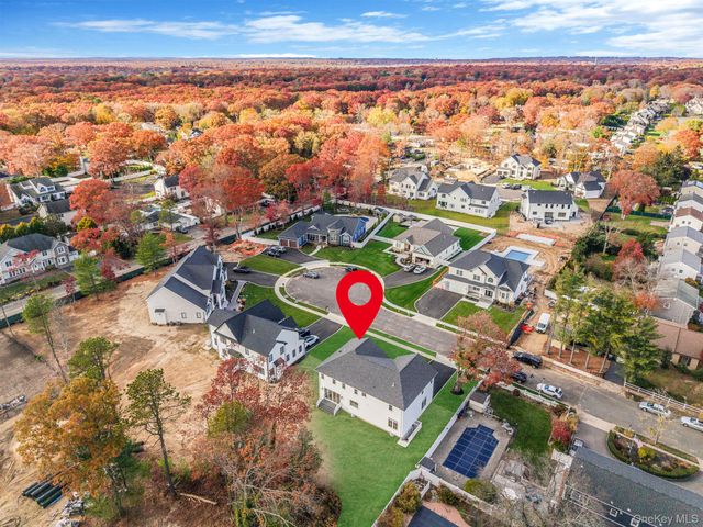 4 Blackwell Court, Nesconset, NY 11767