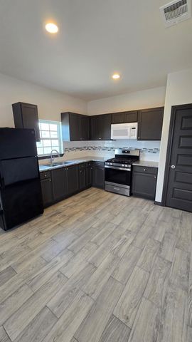 884 County Road 3550 5, New Caney, TX 77327