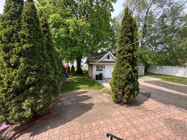 276 Madison Ave, Clifton City, NJ 07011