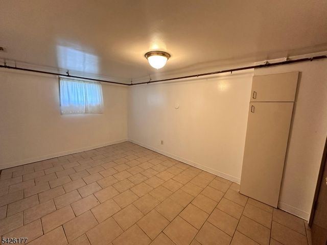 276 Madison Ave, Clifton City, NJ 07011