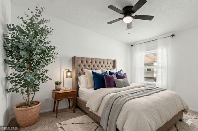 5329 Highpointe Terrace, Bloomington, MN 55437