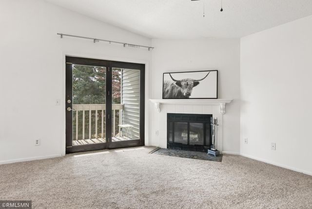 5329 Highpointe Terrace, Bloomington, MN 55437