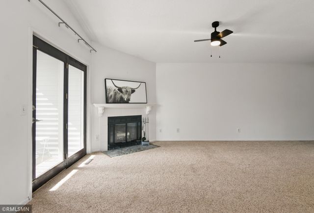 5329 Highpointe Terrace, Bloomington, MN 55437