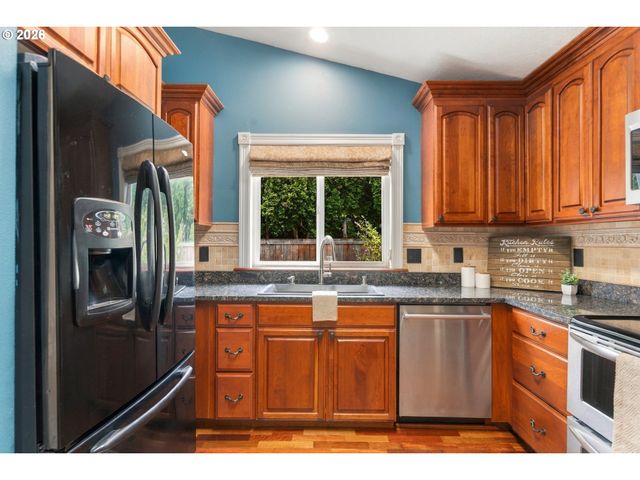 8102 Ne 145TH Ave, Vancouver, WA 98682