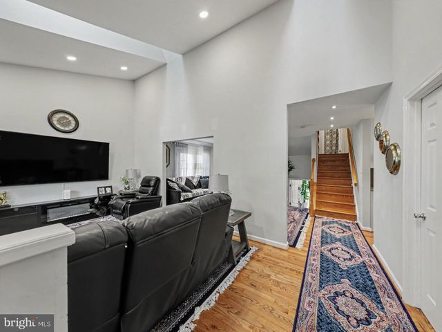 16857 FRANCIS WEST LN, Dumfries, VA 22026