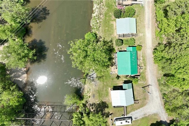 160 Megan Drive, Cleveland, GA 30528