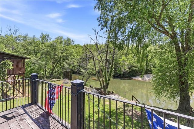 160 Megan Drive, Cleveland, GA 30528