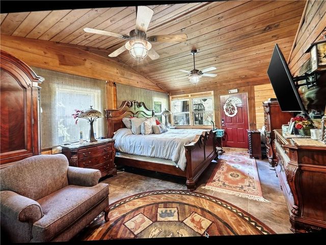 160 Megan Drive, Cleveland, GA 30528