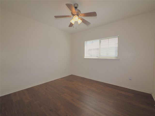 4604 Woodstock DR, Georgetown, TX 78633