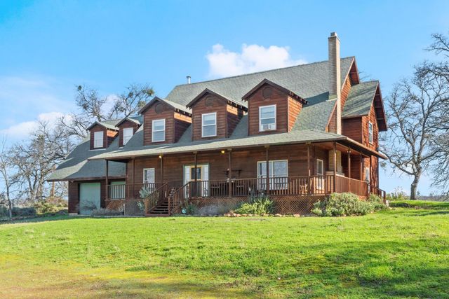 8251 Buffalo Ridge Rd, Ione, CA 95640